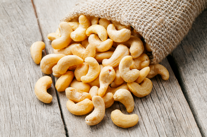 Roasted Cashews - Salted and Unsalted Cashew